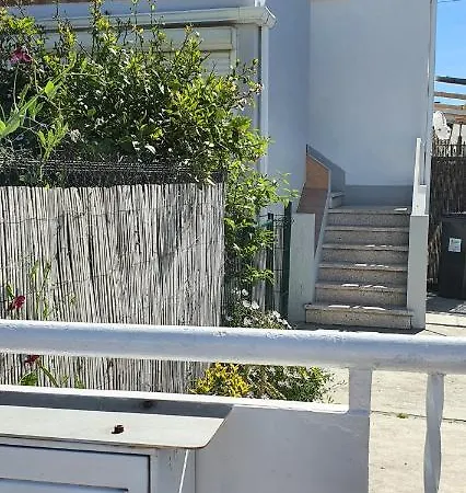 Appartement Avec Terrasse Quartier Montplaisir